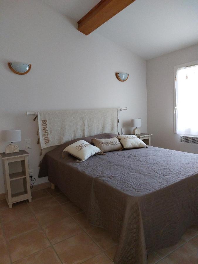 En Provence, Chez Stephanie Et Marcel Saint-Rémy-de-Provence Dış mekan fotoğraf