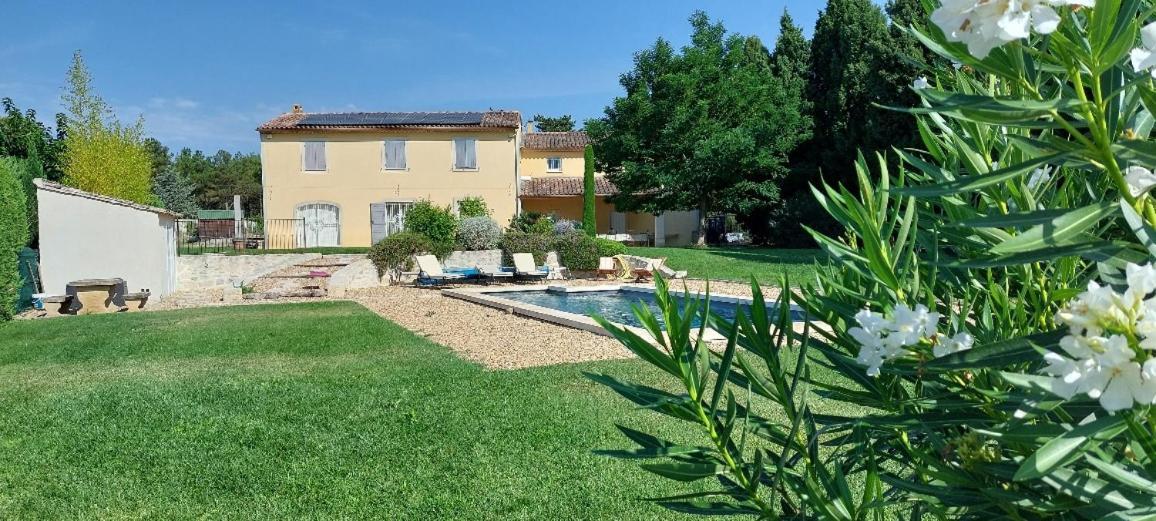 En Provence, Chez Stephanie Et Marcel Saint-Rémy-de-Provence Dış mekan fotoğraf