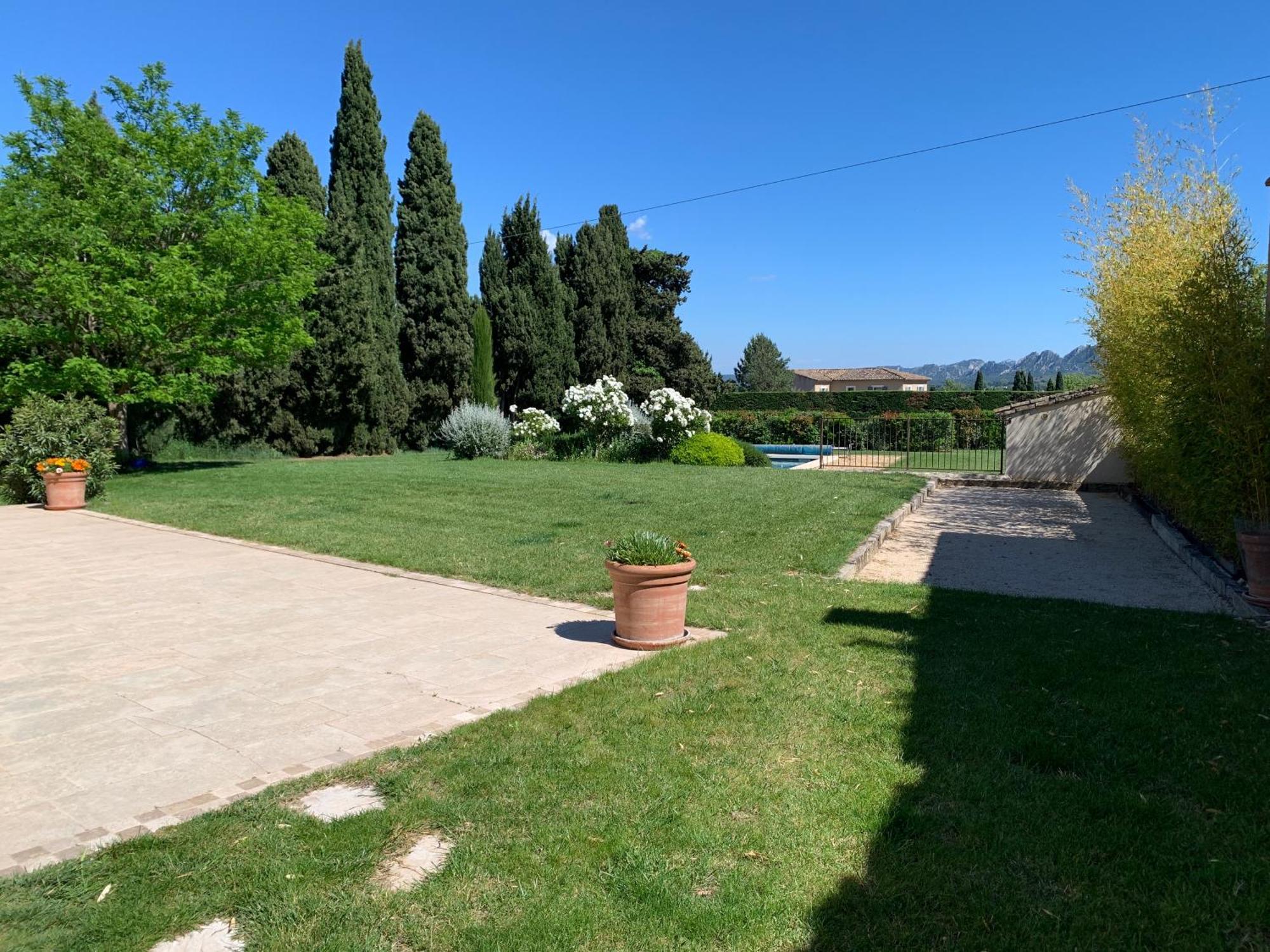 En Provence, Chez Stephanie Et Marcel Saint-Rémy-de-Provence Dış mekan fotoğraf