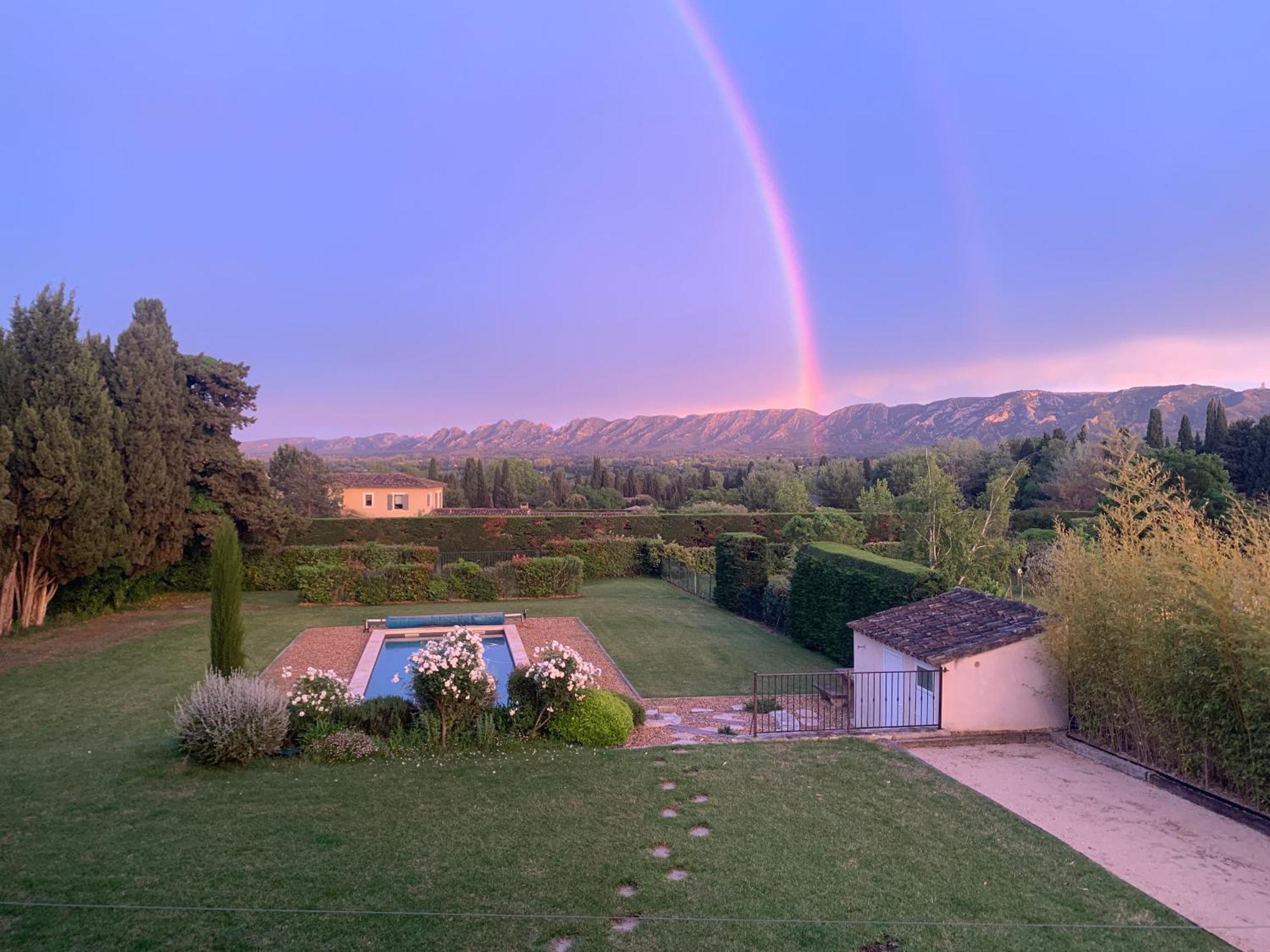 En Provence, Chez Stephanie Et Marcel Saint-Rémy-de-Provence Dış mekan fotoğraf